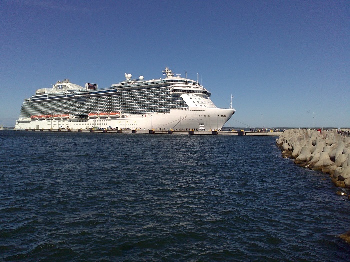 Regal Princess в порту Таллина