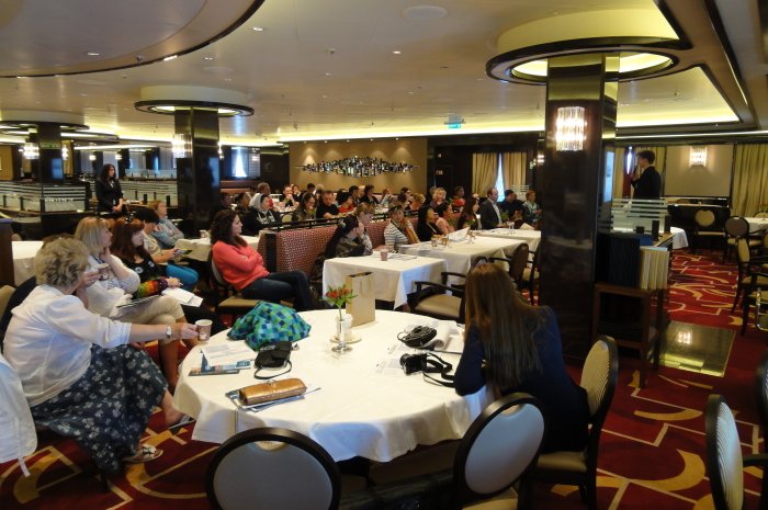 Семинар на борту